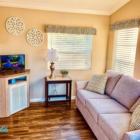 Pinecraft Cottage Tiny Home Sarasota Bagian luar foto